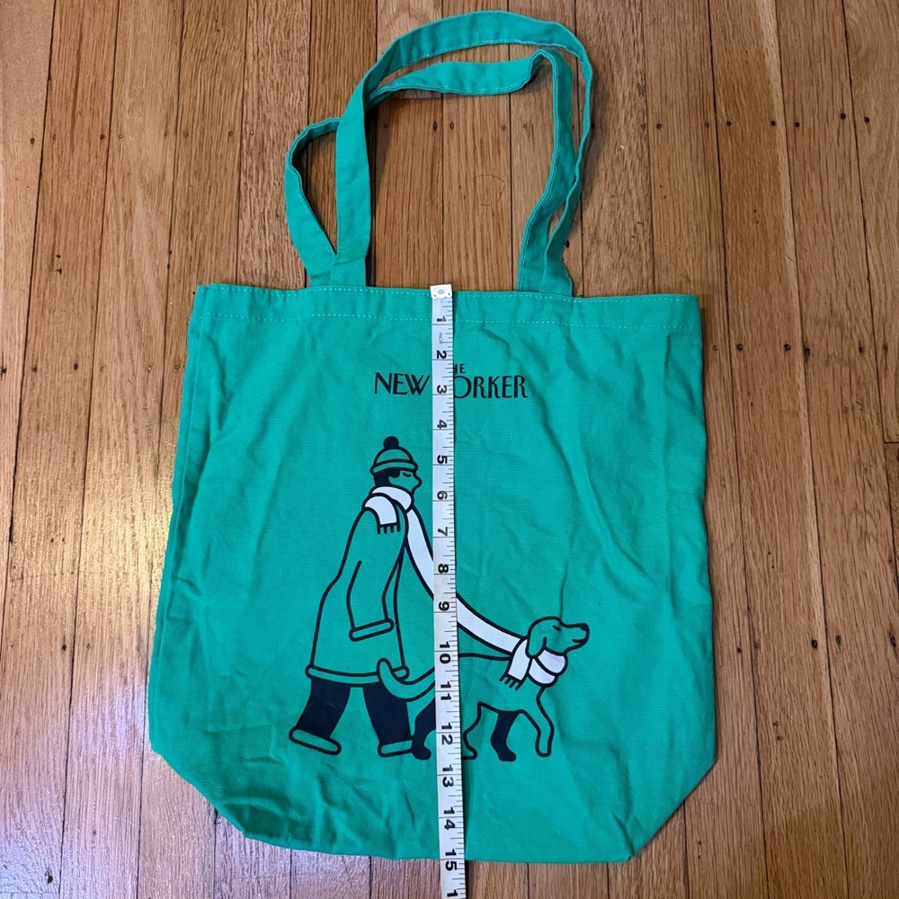 RARE The New Yorker Limited Edition Tote Bag Laura Dirzyte Green Dog Walk - Picture 6 of 7